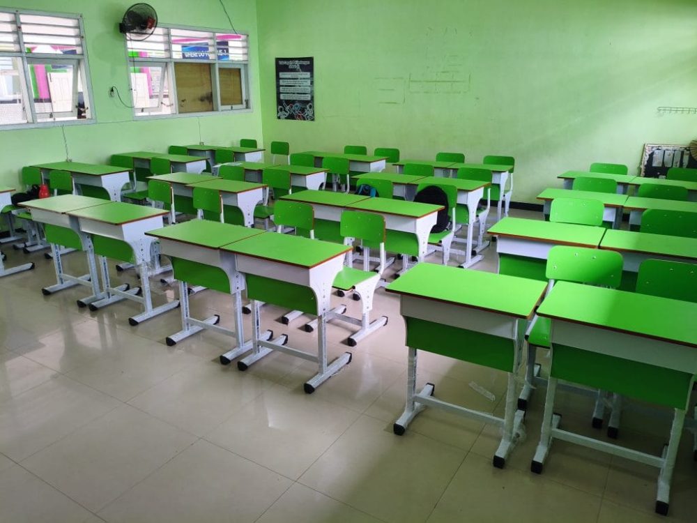Kursi Sekolah 1 Set